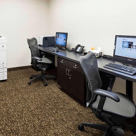 Hilton Garden Inn Dallas Lewisville Bagian luar foto