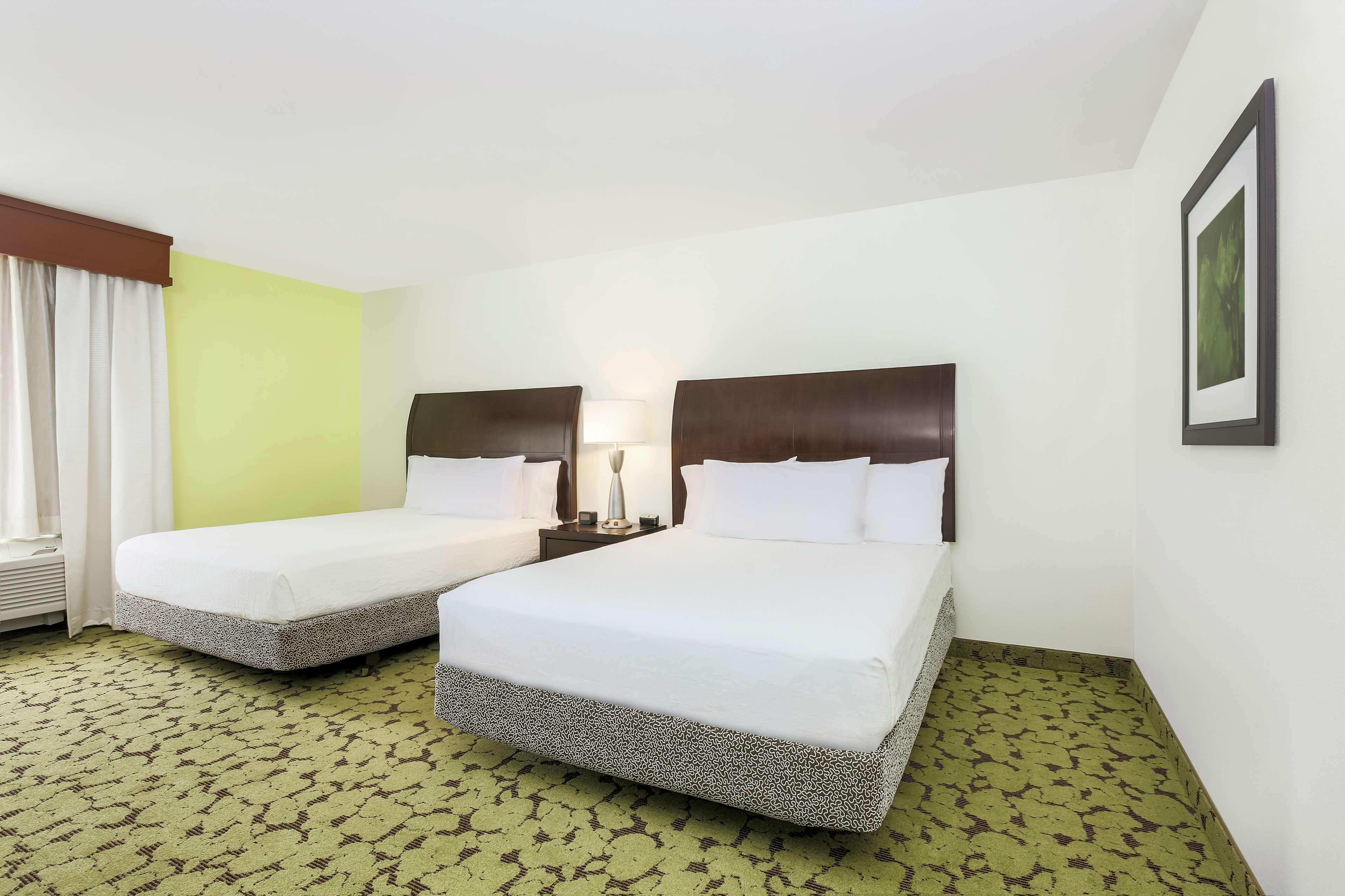 Hilton Garden Inn Dallas Lewisville Bagian luar foto