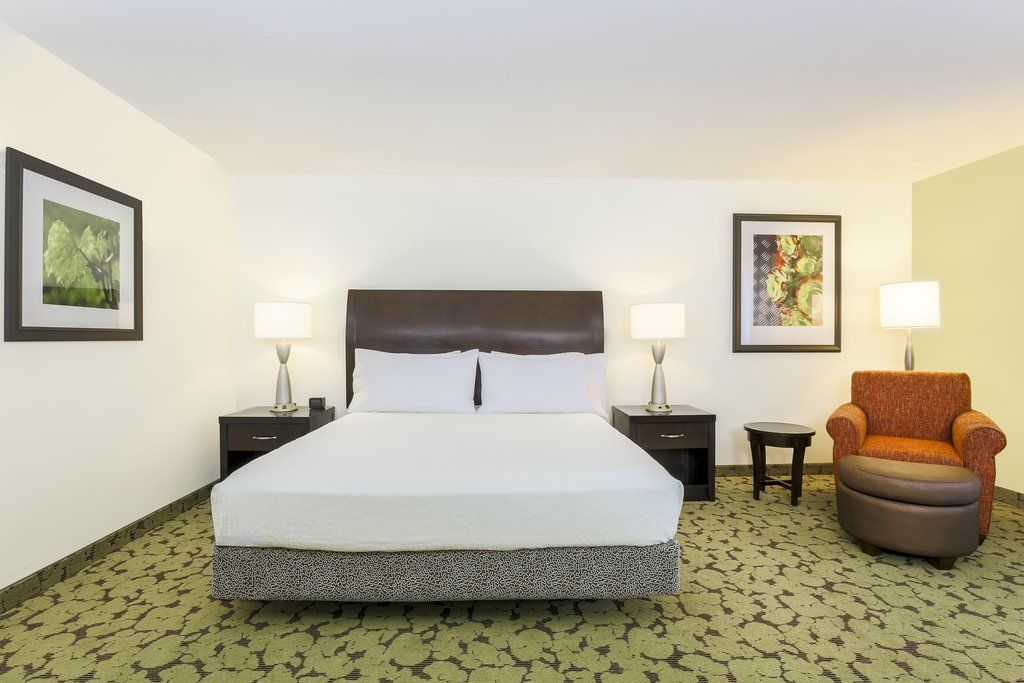Hilton Garden Inn Dallas Lewisville Bagian luar foto